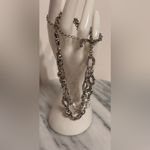 AVON Signed Silver Plated 2 Layer Rhinestone Choker 18" + 3" Extender Clear Bead - Picture 9 of 12